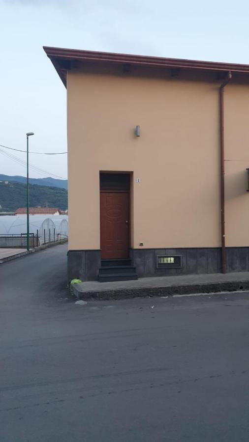 Un Mondo Di Coccole Santa Maria La Carita Екстер'єр фото